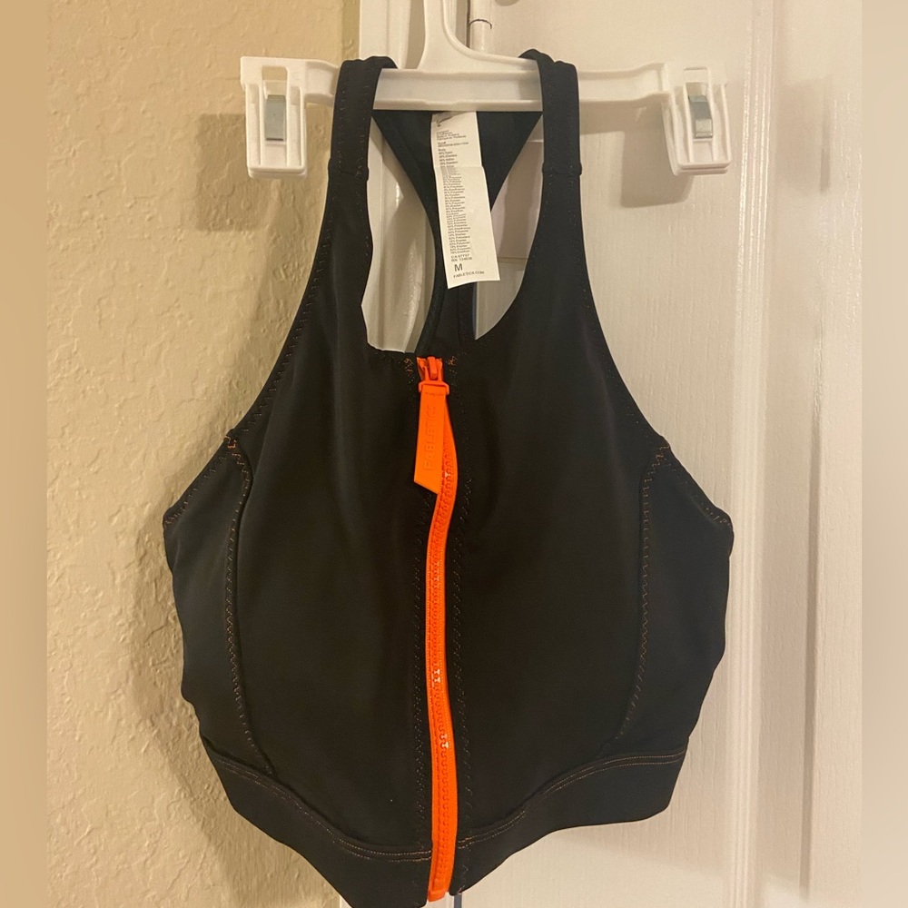 Fabletics sports bra
